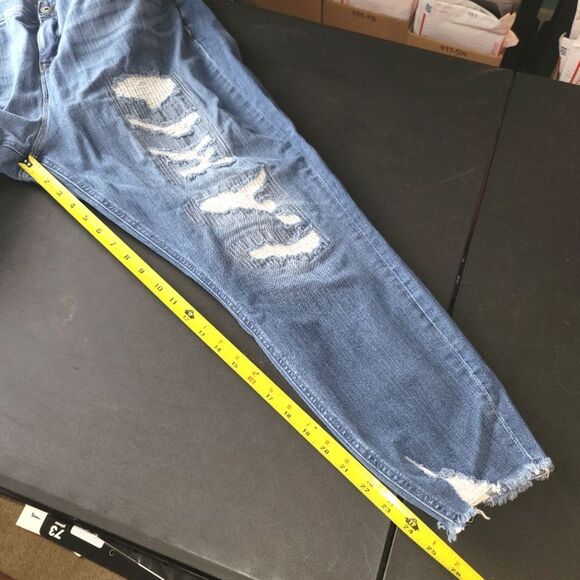 Torrid Bombshell Skinny High Rise Destructed Jeans 22 - Picture 11 of 12